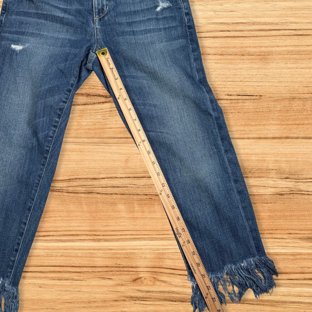Joe's Jeans Ex-Lover Boyfriend Cropped Distressed Fringe Hem Denim Jeans Size 26 - Picture 9 of 10